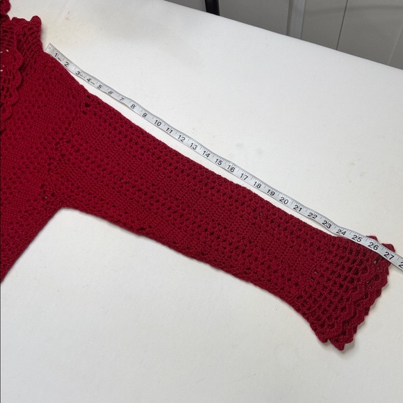 RED 100% WOOL CROCHET LONG CARDIGAN WITH SCALLOPED EDGING AND FLARED SLEEVES - Picture 14 of 15